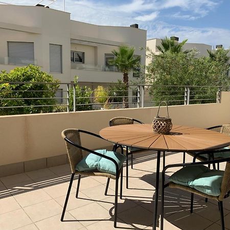 Apartamento Amalia Delux en Torrevieja Luaran gambar
