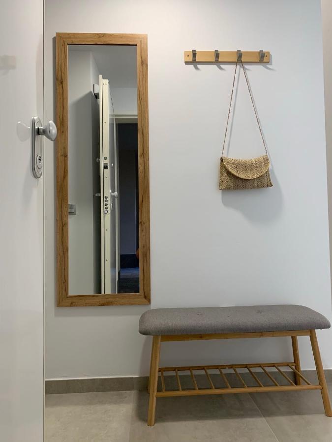 Apartamento Amalia Delux en Torrevieja Luaran gambar