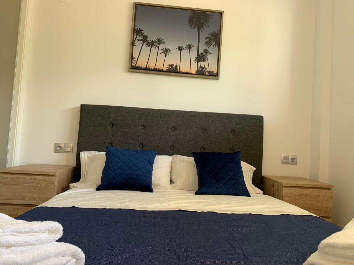 Apartamento Amalia Delux en Torrevieja Luaran gambar